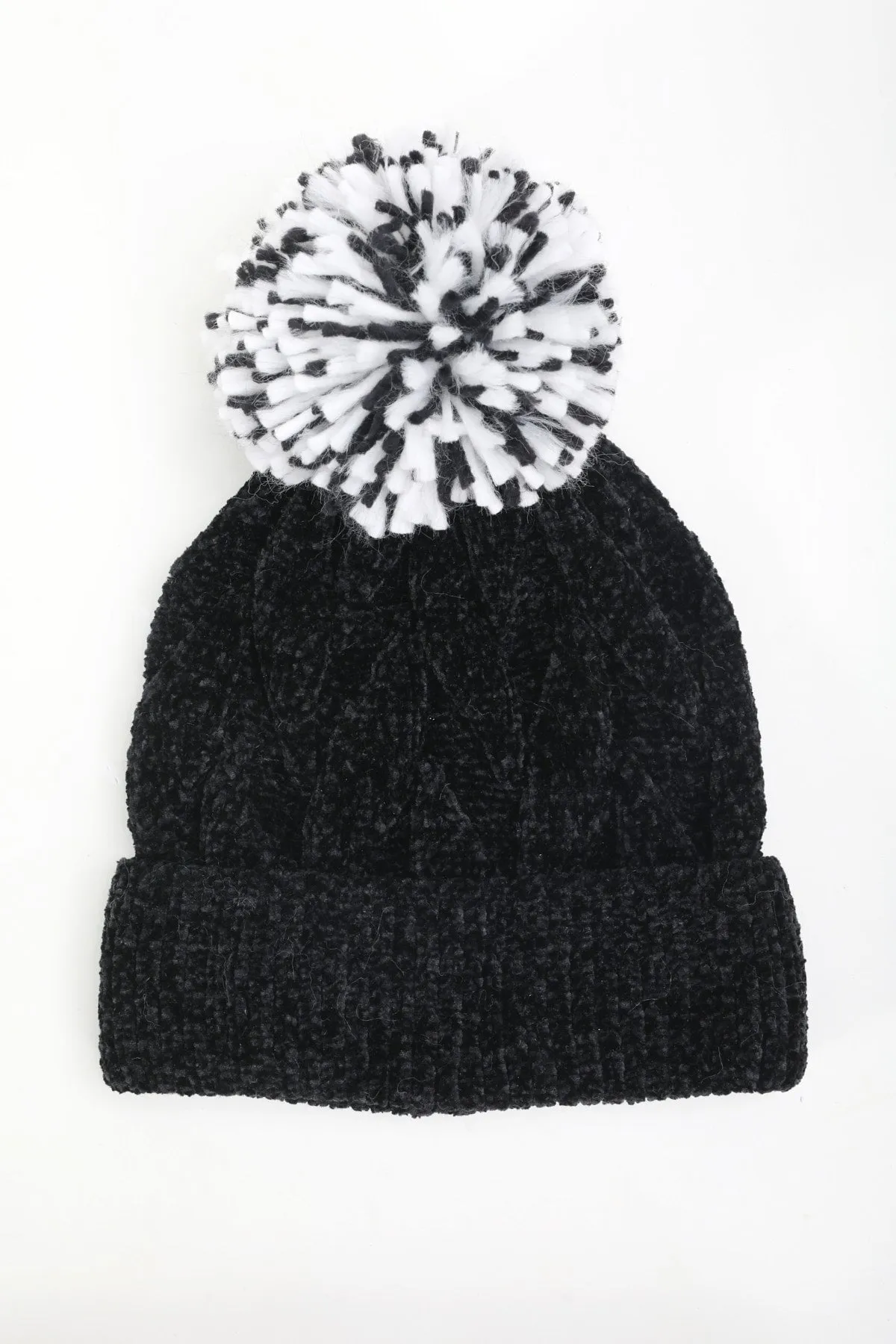 Black Beanie Hat & Pom Pom Set