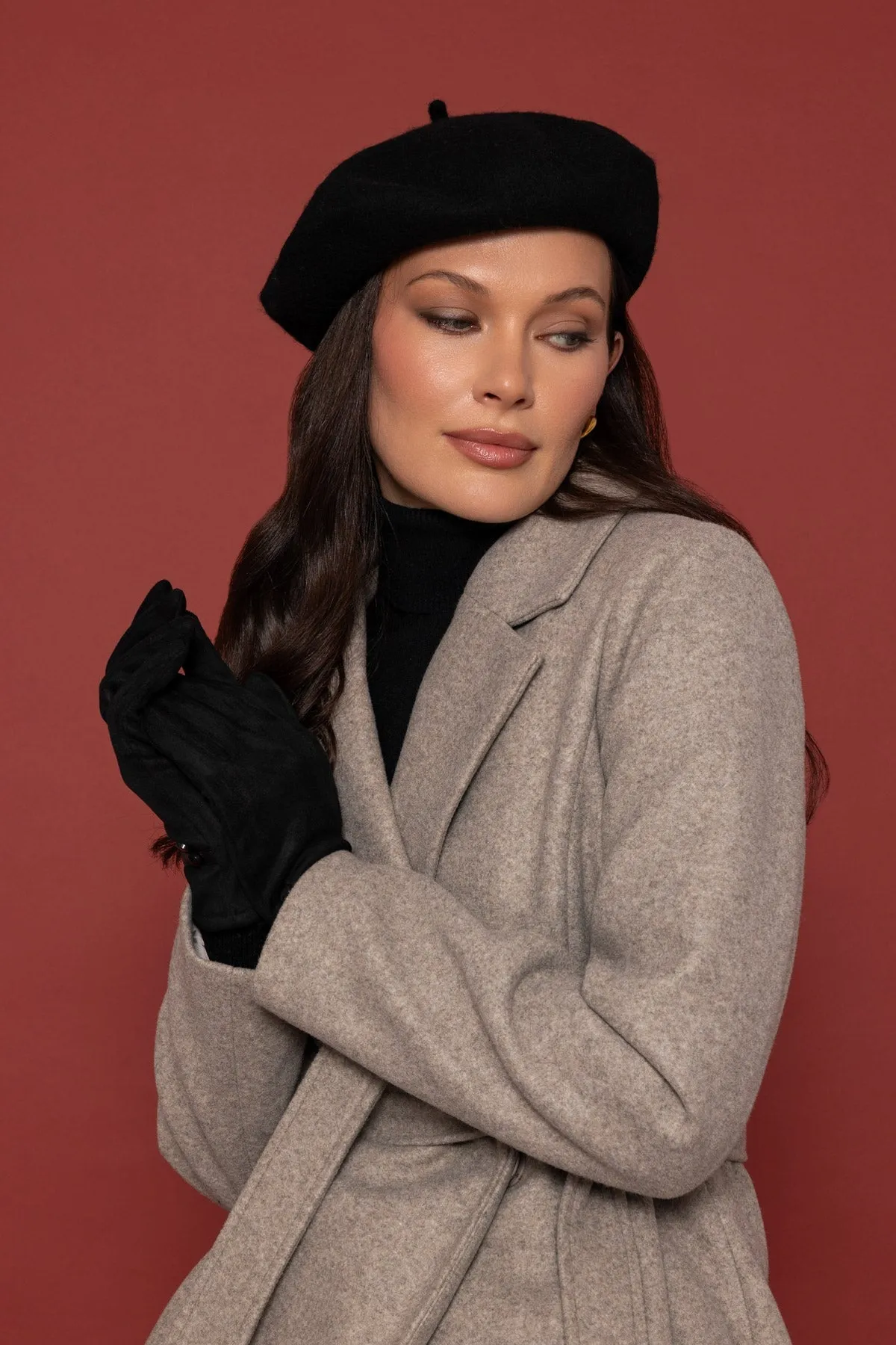 Classic Wool Beret in Black