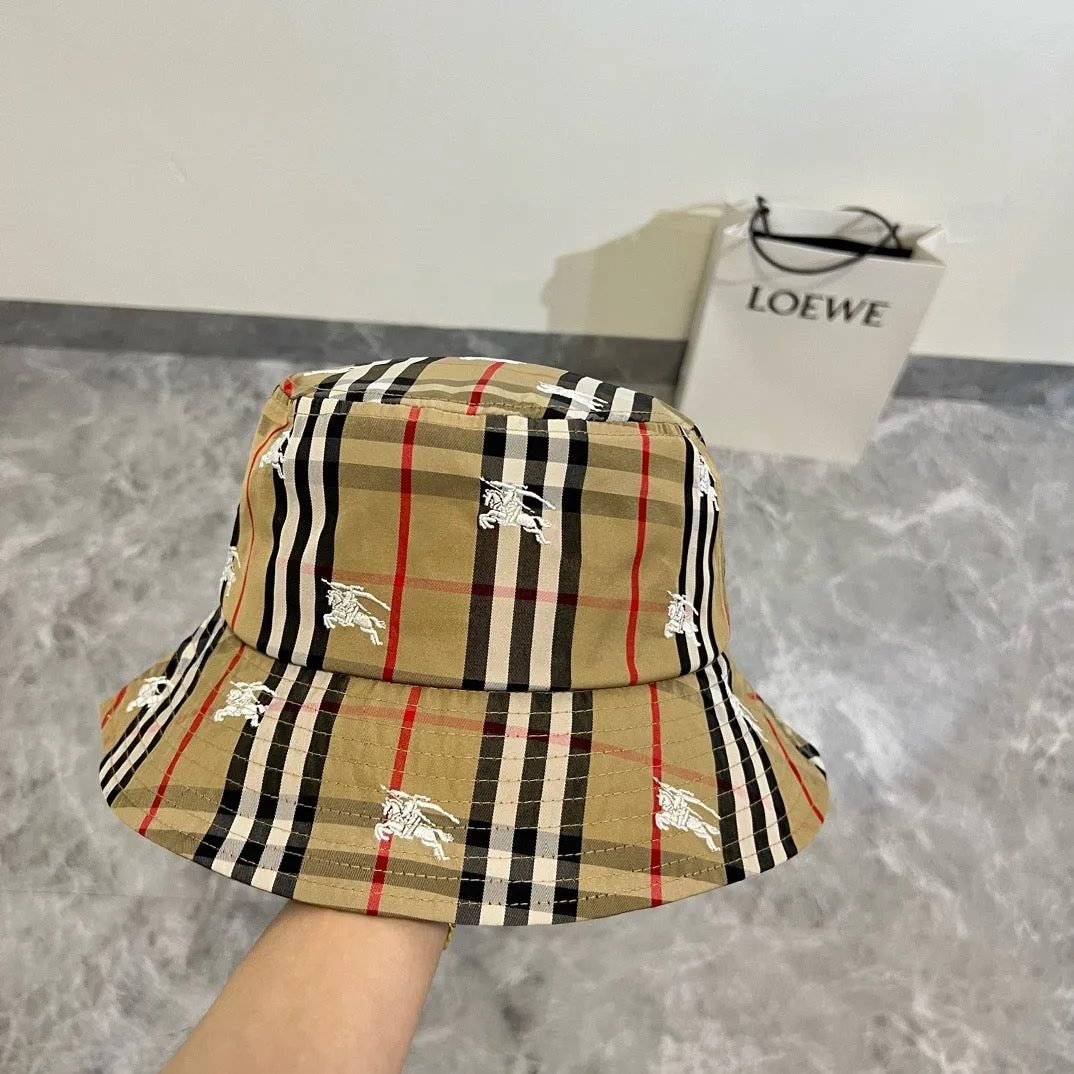 JW834 BUR Bucket Hats