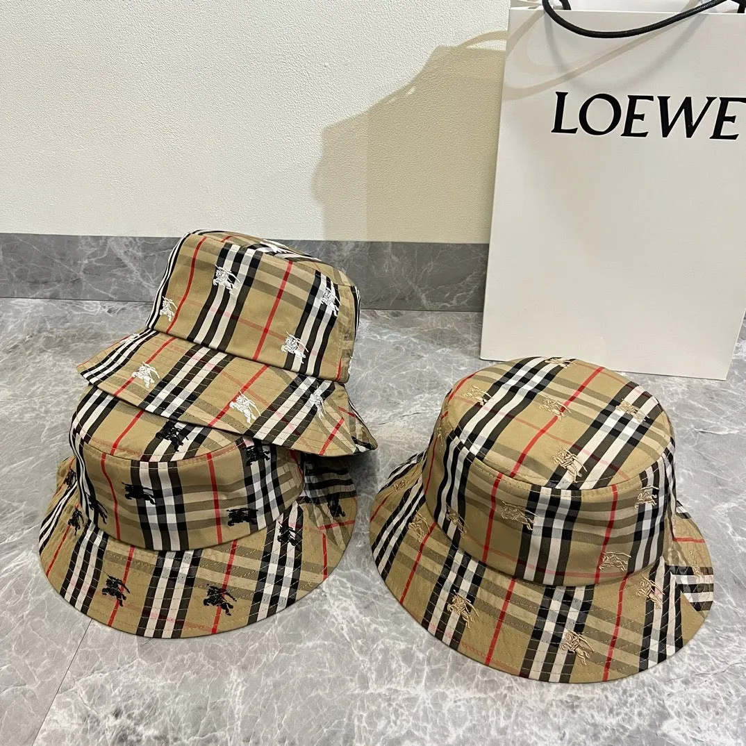 JW834 BUR Bucket Hats