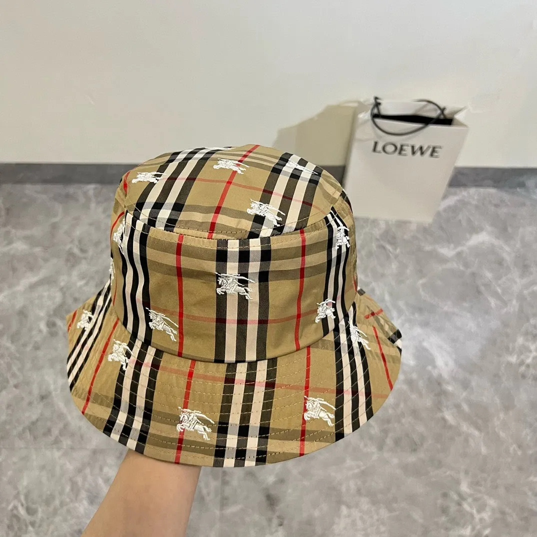 JW834 BUR Bucket Hats