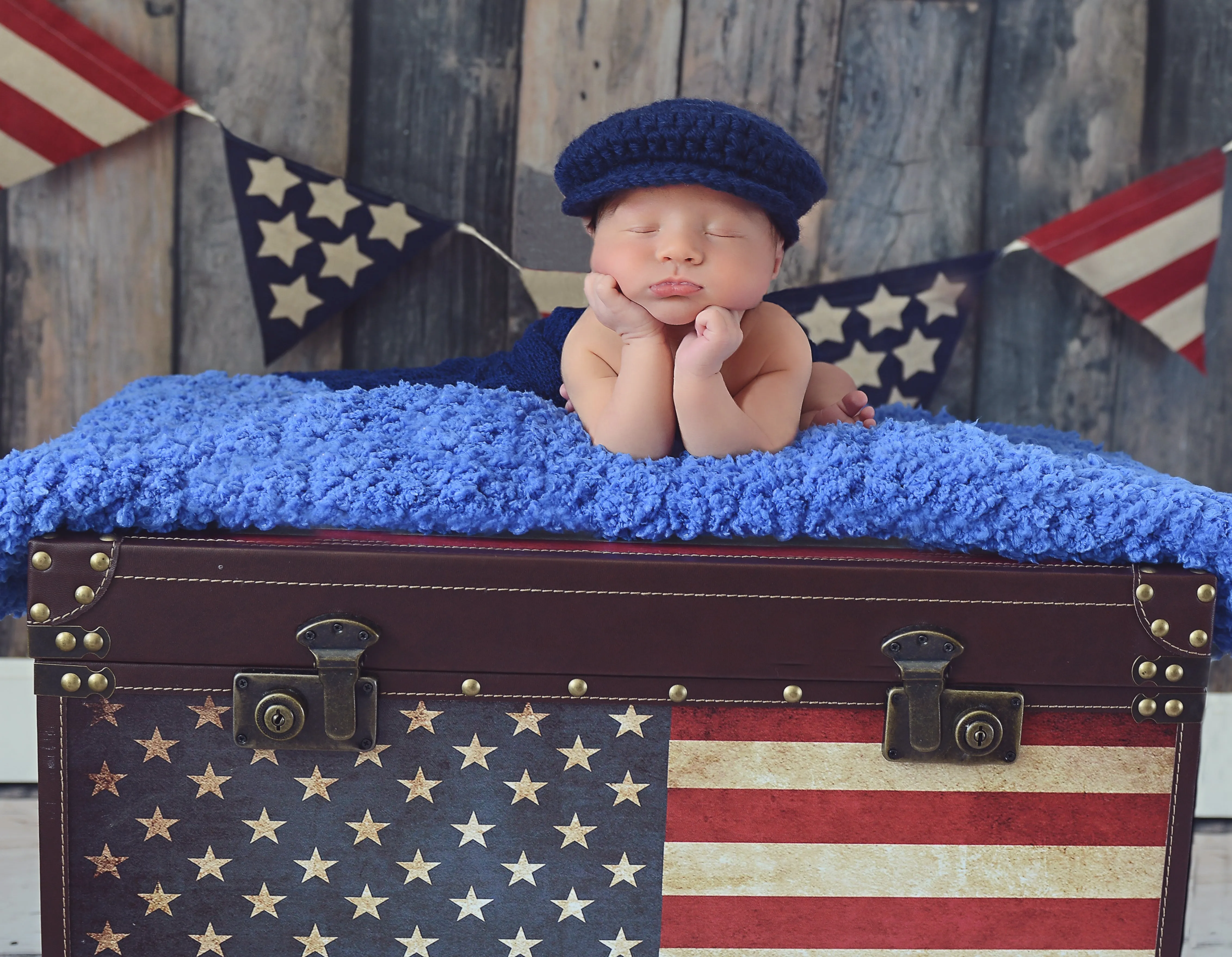 Navy blue Irish wool newsboy hat