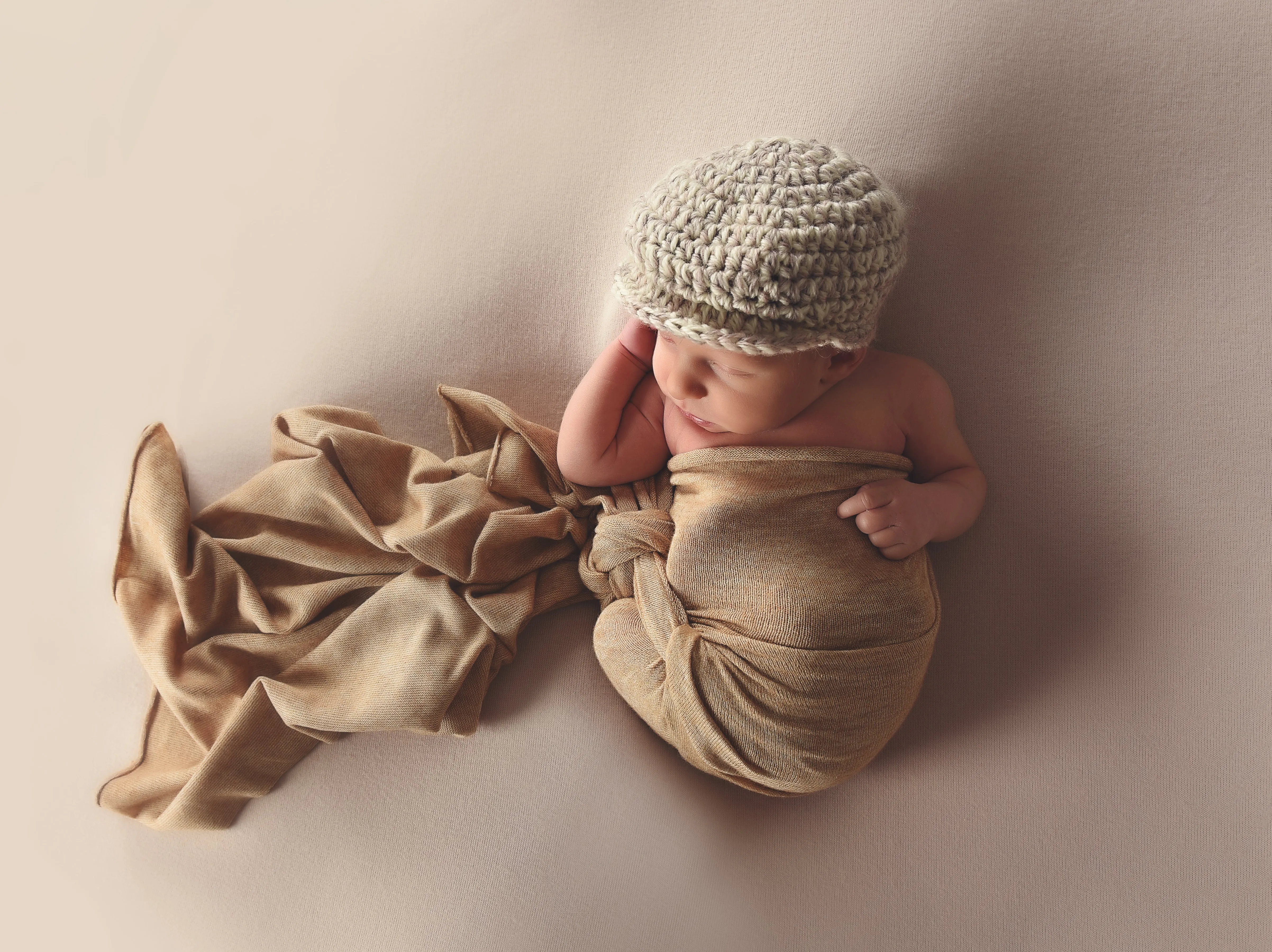 Tan & cream Irish wool newsboy hat