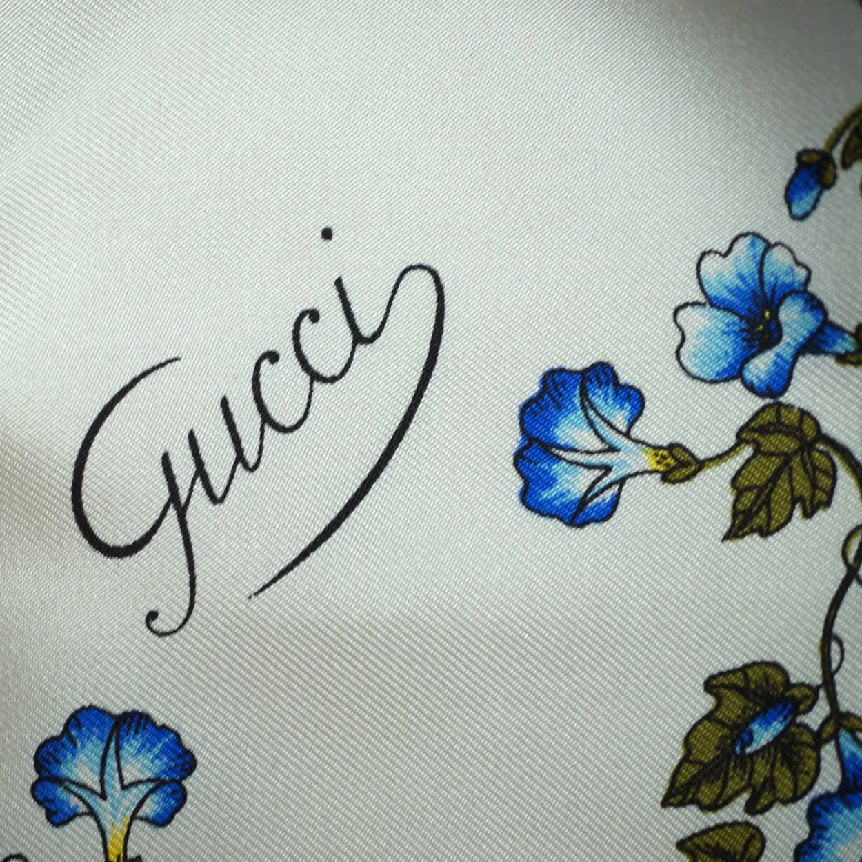 Vintage 1970s Gucci Silk Twill Scarf Floral Petunia Flowers Bluebells Square 27”