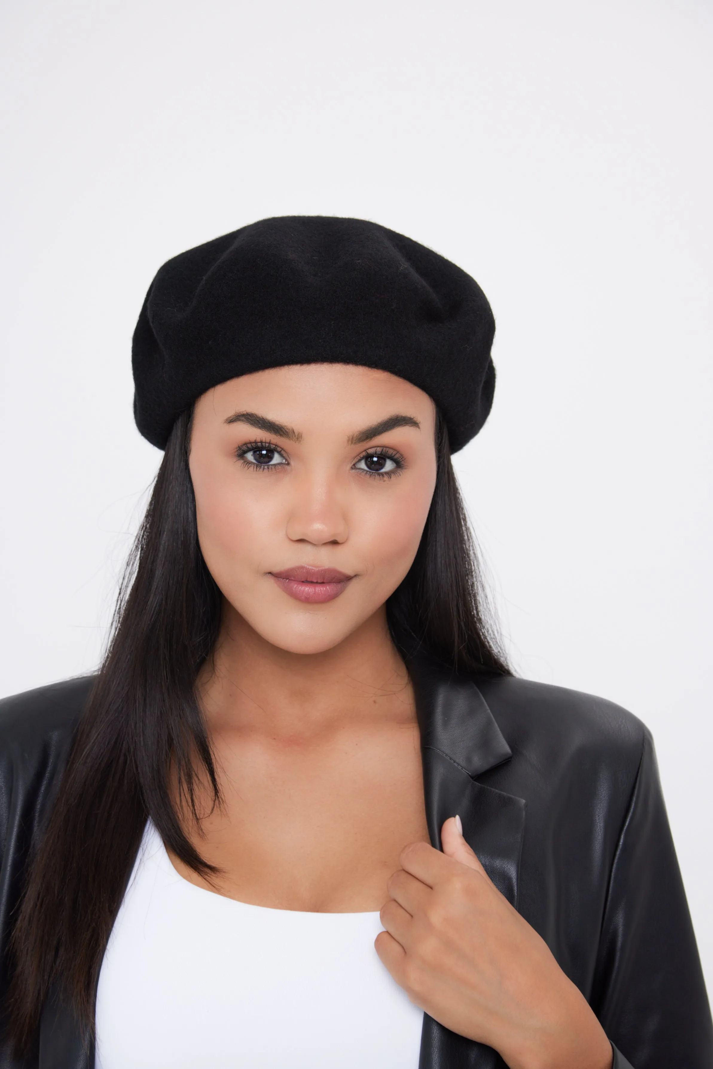 Wool Beret in Black